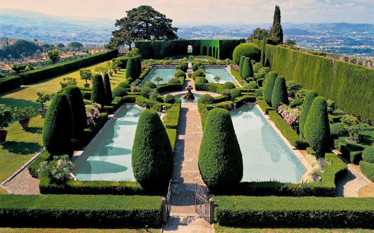 Tuscan Gardens - Guide to the formal gardens of Tuscany, Italy